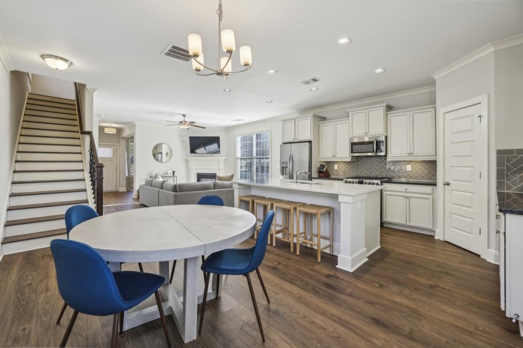 2111 Birkdale Terrace