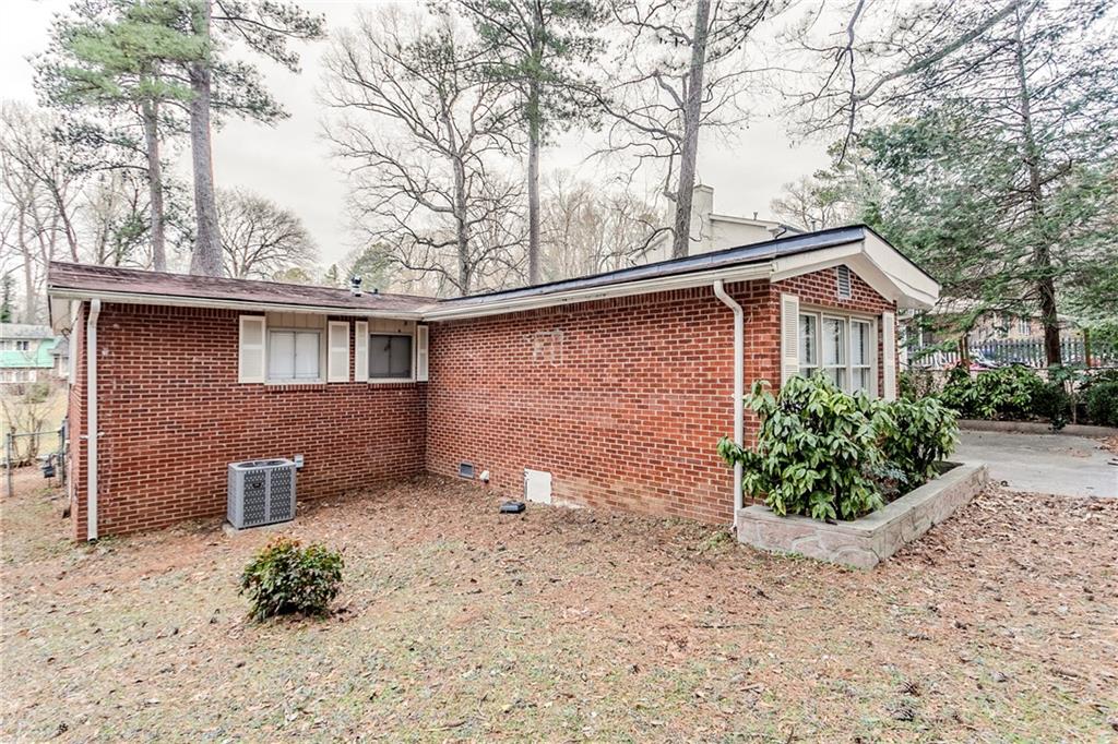 2848 Baker Ridge Drive NW