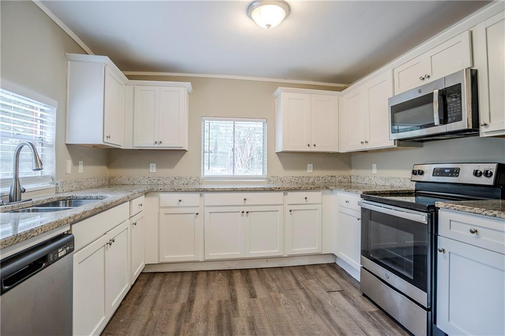 2848 Baker Ridge Drive NW