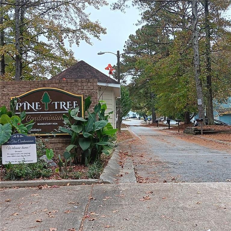 1604 Pine Tree Trail