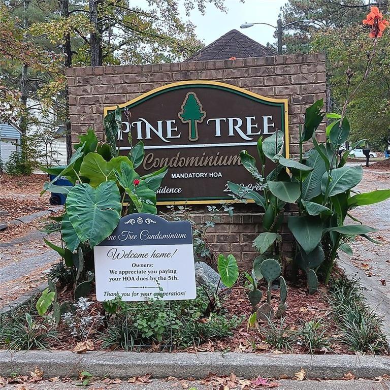 1604 Pine Tree Trail