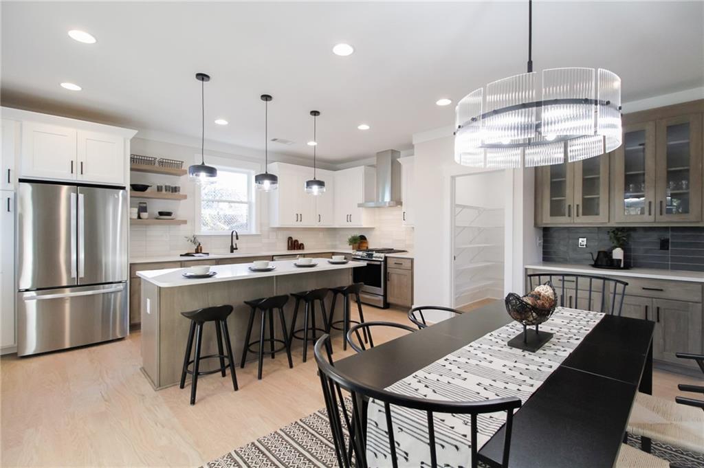 508 Casanova Street SE