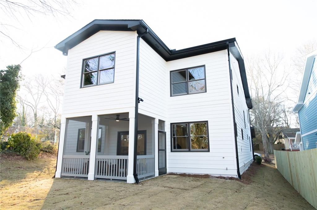 508 Casanova Street SE