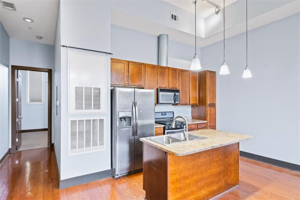 1195 Milton Terrace SE Unit 2305