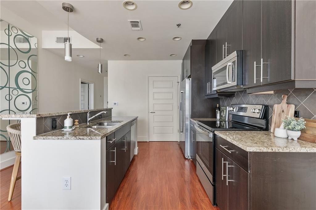 1080 Peachtree Street Unit 2406