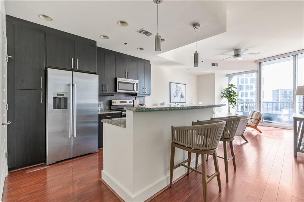1080 Peachtree Street Unit 2406