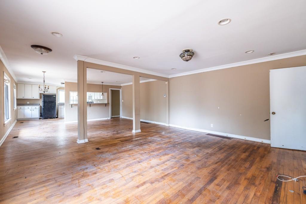 3483 Napoleon Street