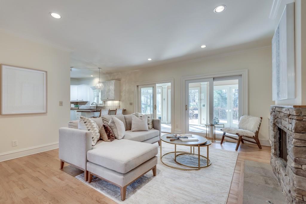 1865 Berkeley Mews NE