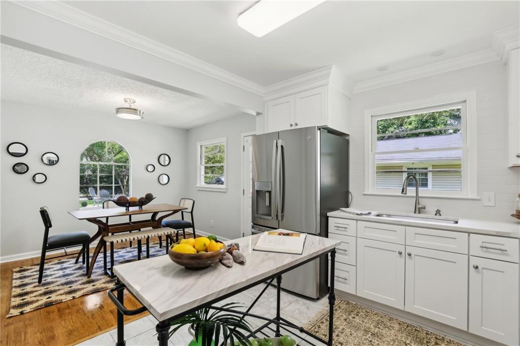 1943 Main Street NW