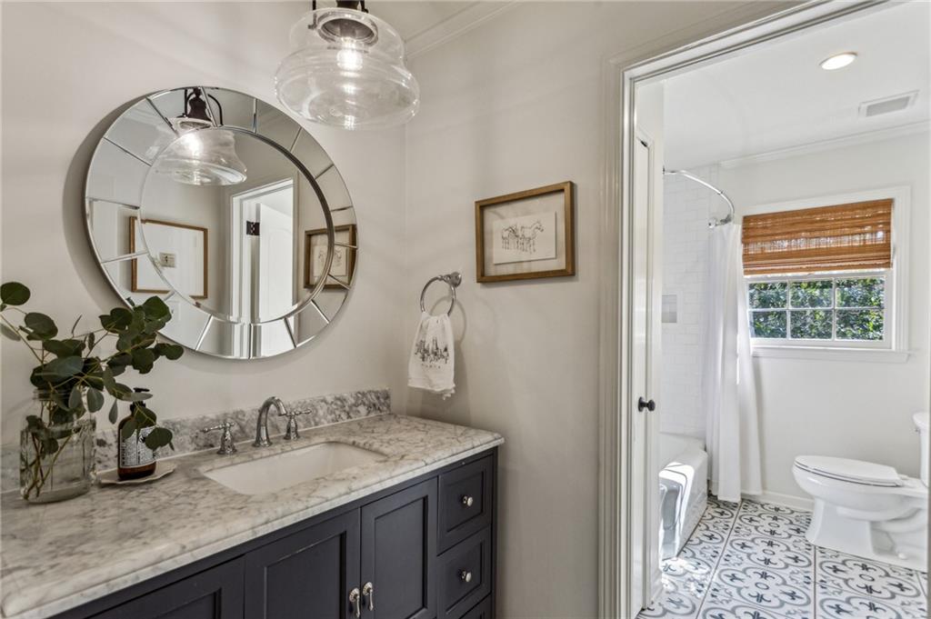 3372 Pine Meadow Road NW