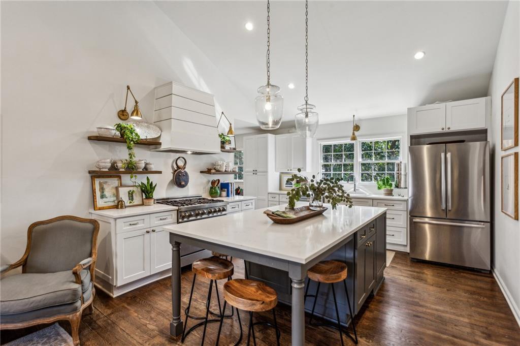 3372 Pine Meadow Road NW