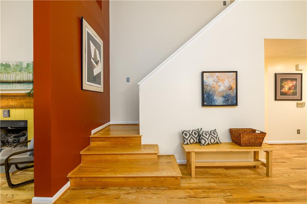 1046 Ashbury Drive