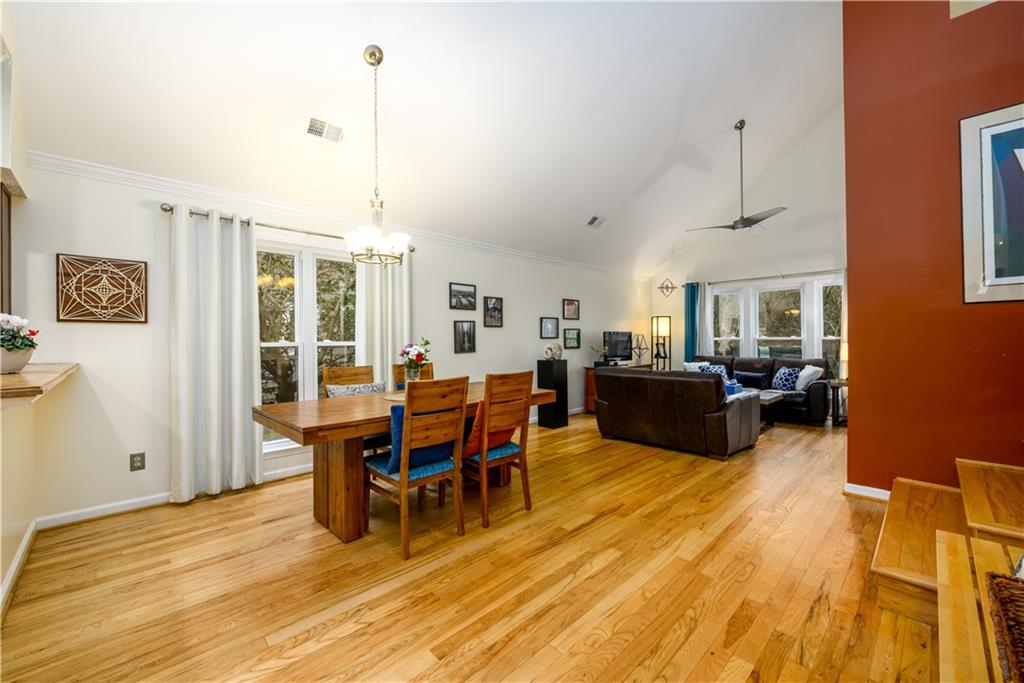 1046 Ashbury Drive