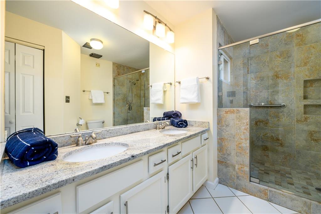 1046 Ashbury Drive