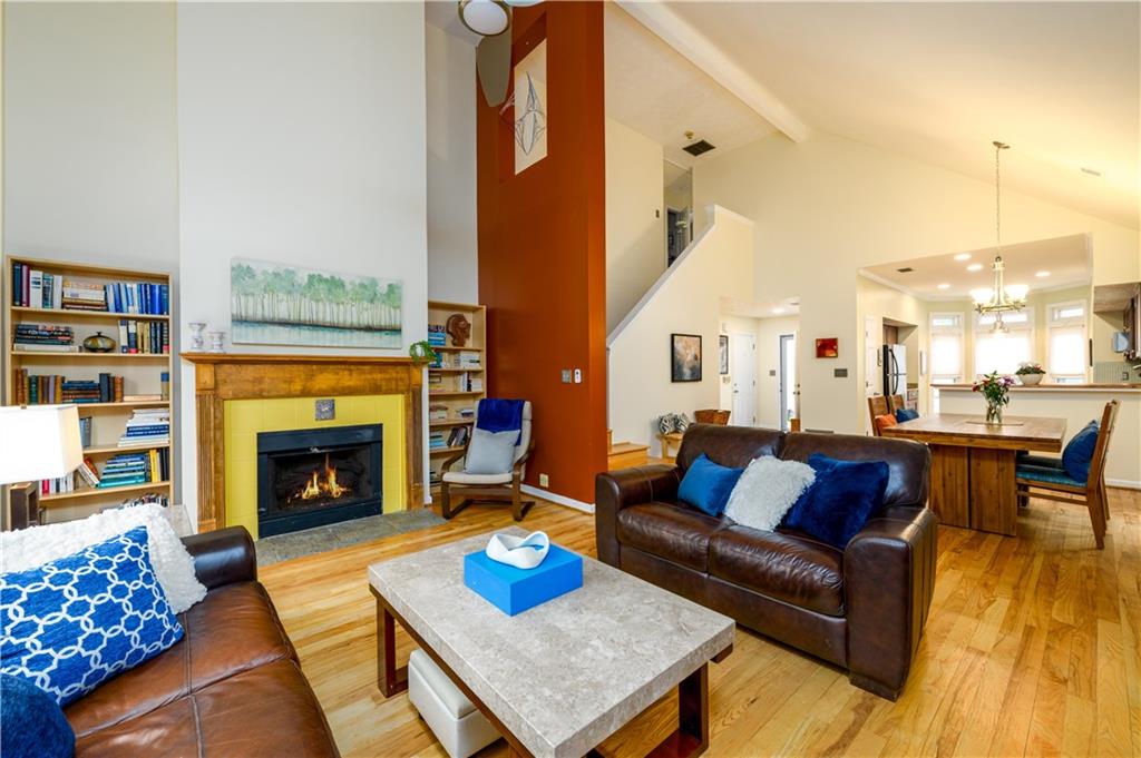1046 Ashbury Drive