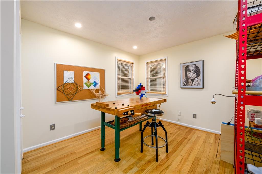 1046 Ashbury Drive