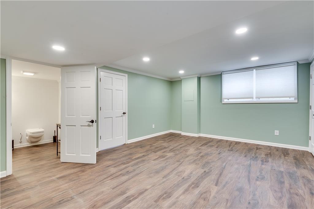 2722 Oswood Drive