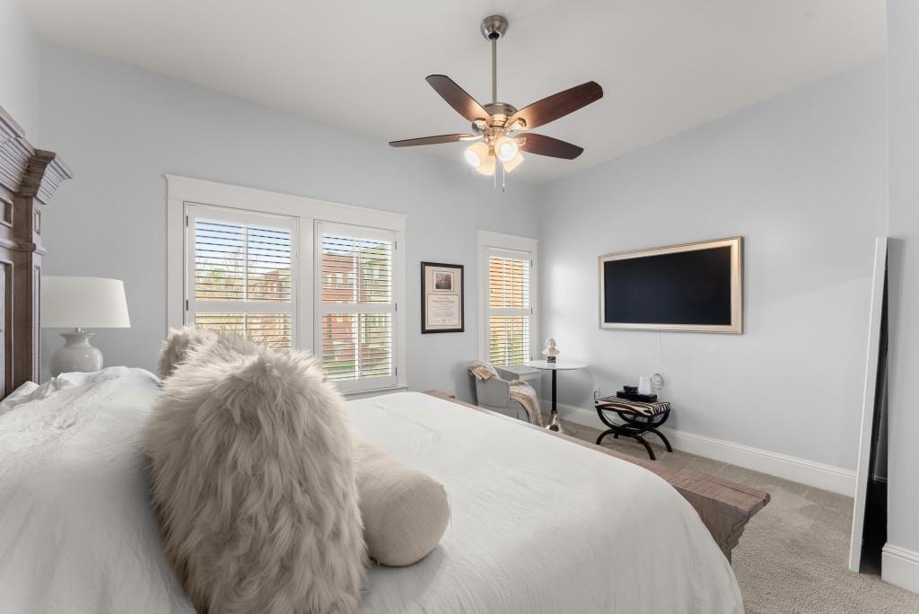 4740 Cypress Commons