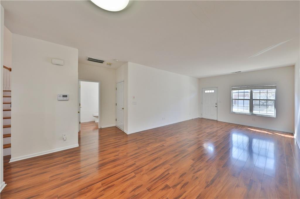 2359 Suwanee Pointe Drive