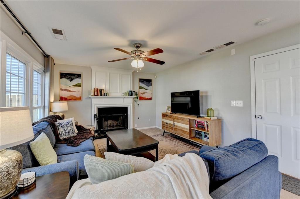 2389 Lake Villas Lane