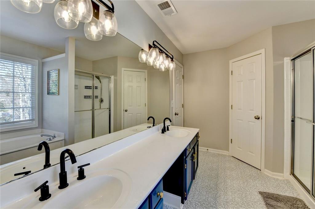 2389 Lake Villas Lane