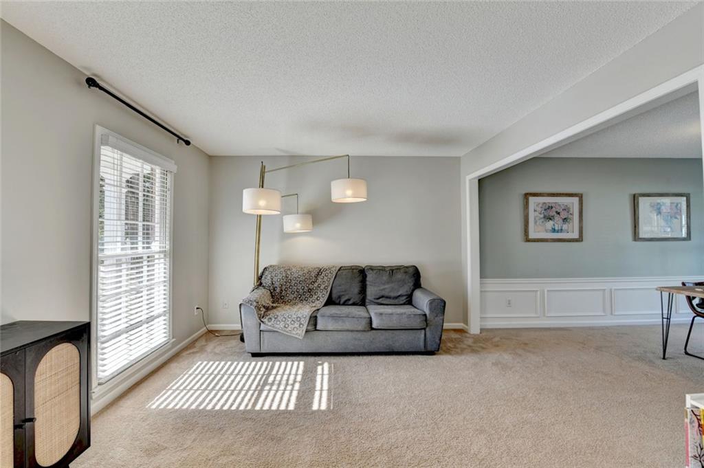 2389 Lake Villas Lane