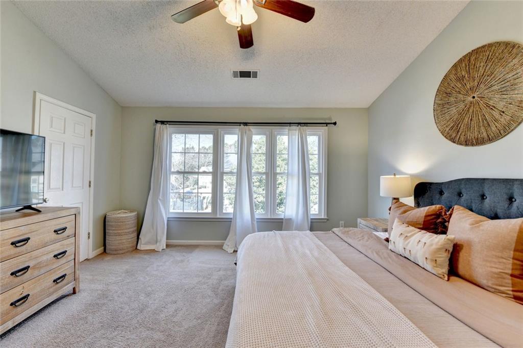 2389 Lake Villas Lane