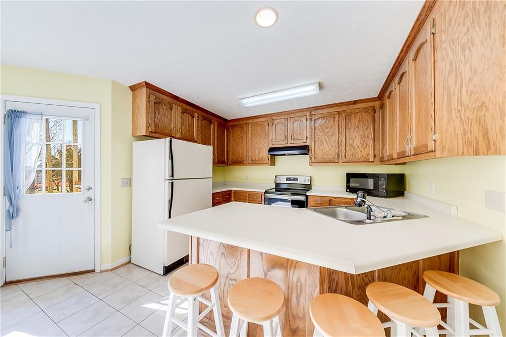 833 Lodgeview Drive