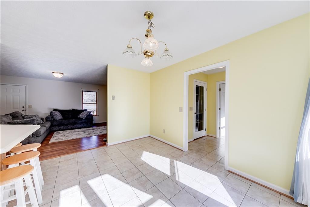 833 Lodgeview Drive