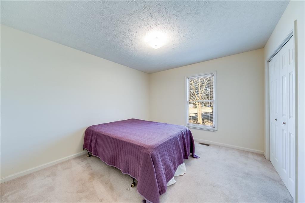 833 Lodgeview Drive
