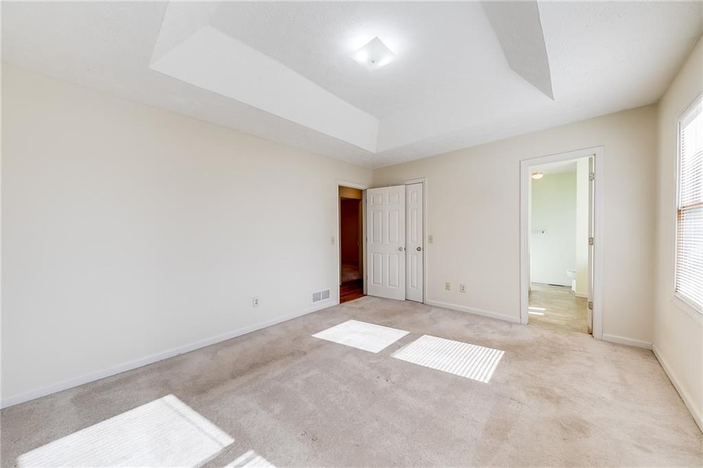 833 Lodgeview Drive
