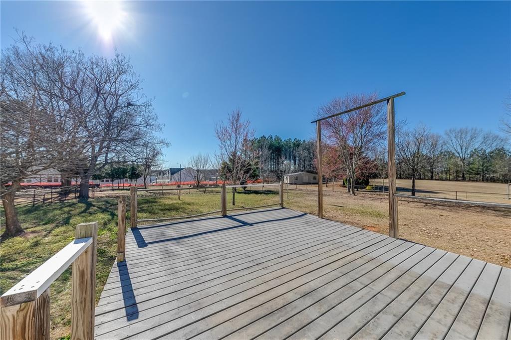 833 Lodgeview Drive