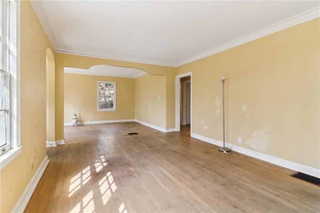 1815 Monroe Drive NE