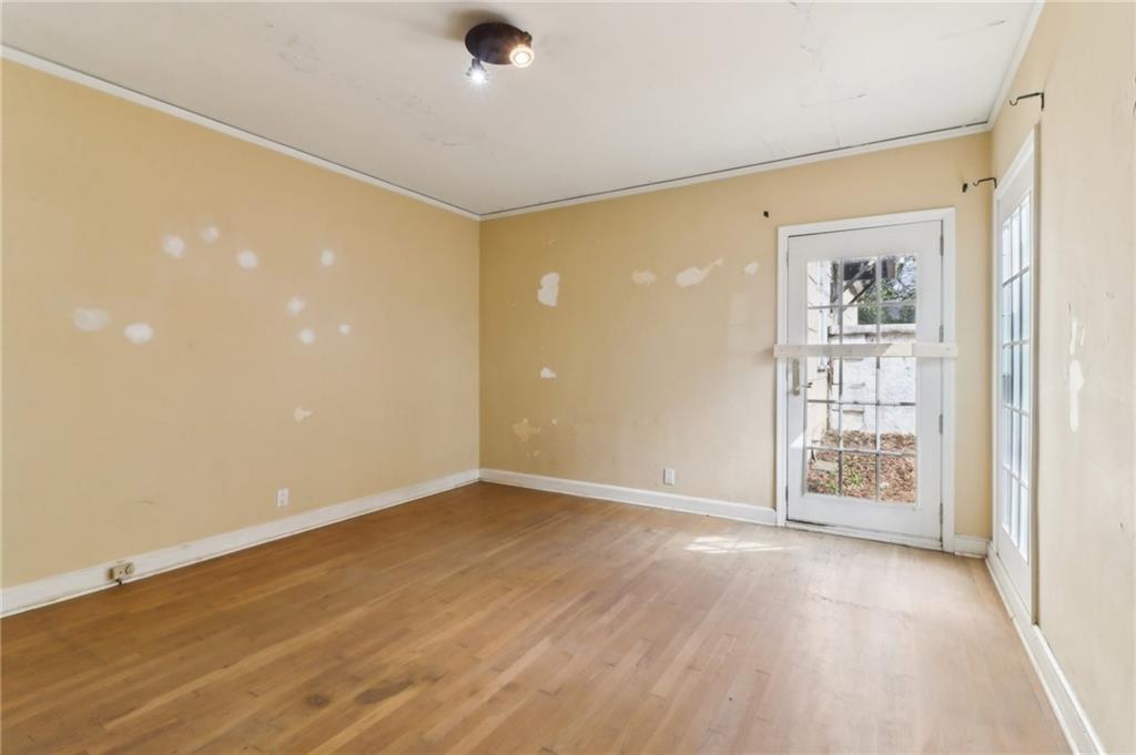 1815 Monroe Drive NE