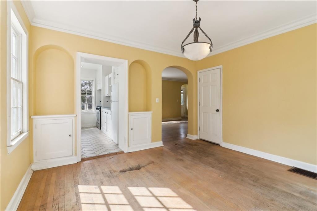 1815 Monroe Drive NE