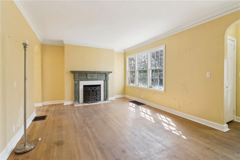 1815 Monroe Drive NE