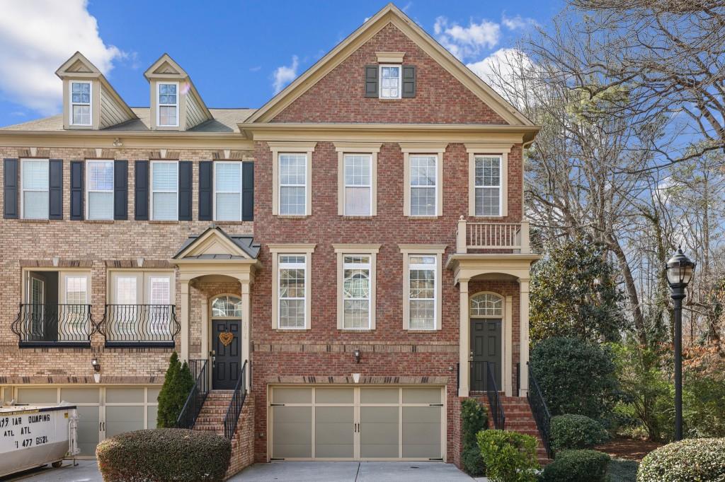 1016 Parkmont Way