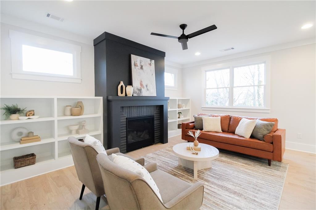 496 Federal Terrace SE