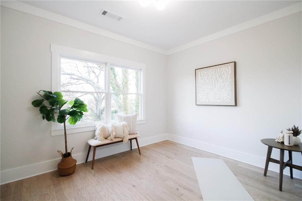 496 Federal Terrace SE