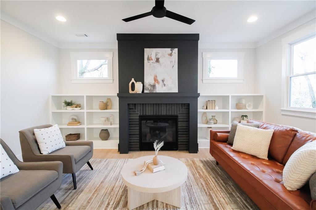 496 Federal Terrace SE