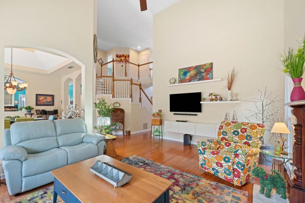 2692 Glenrose Hill