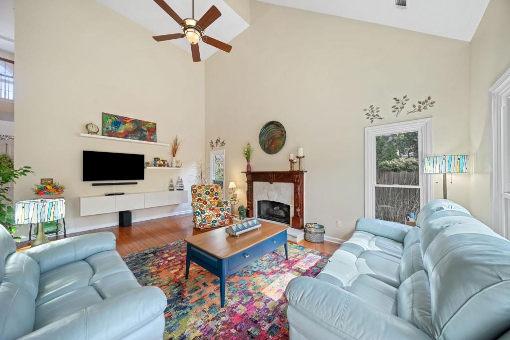 2692 Glenrose Hill