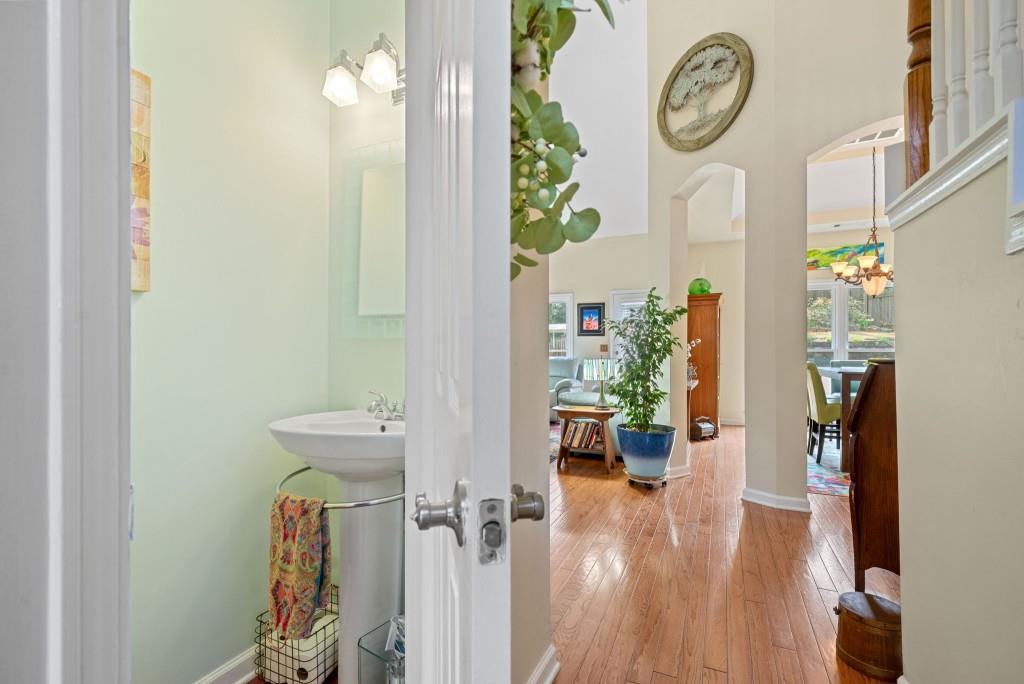 2692 Glenrose Hill