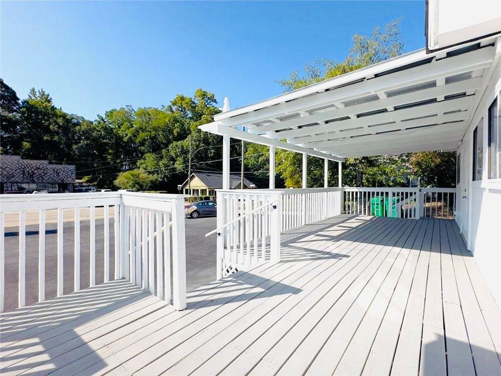 6566 JAMES B RIVERS MEMORIAL Drive