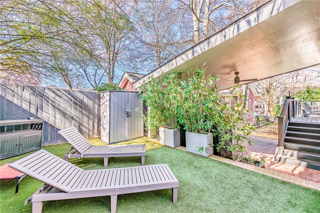 1069 Colquitt Avenue NE