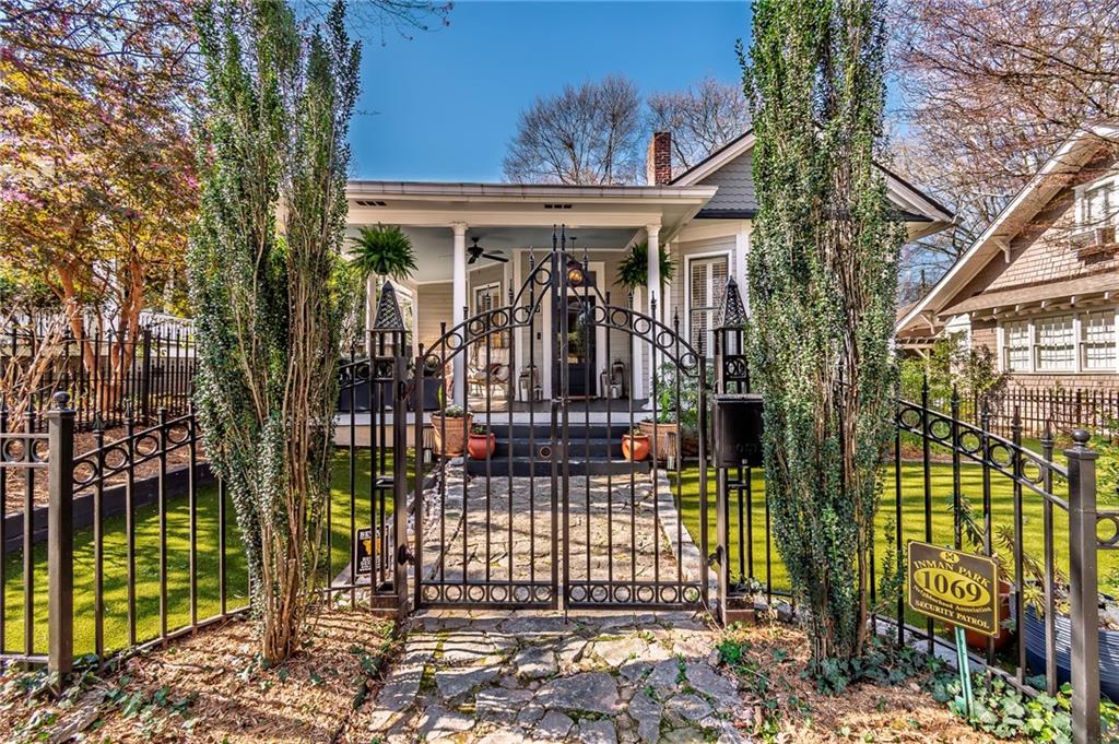 1069 Colquitt Avenue NE