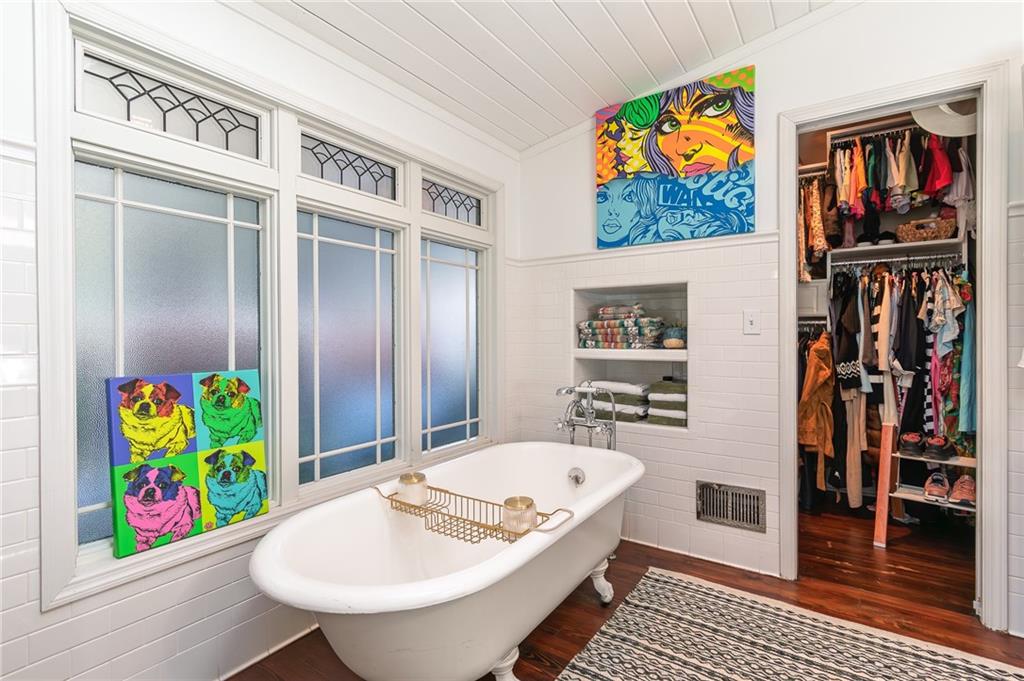 1069 Colquitt Avenue NE