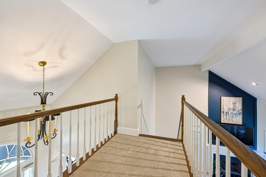 2614 Willow Cove