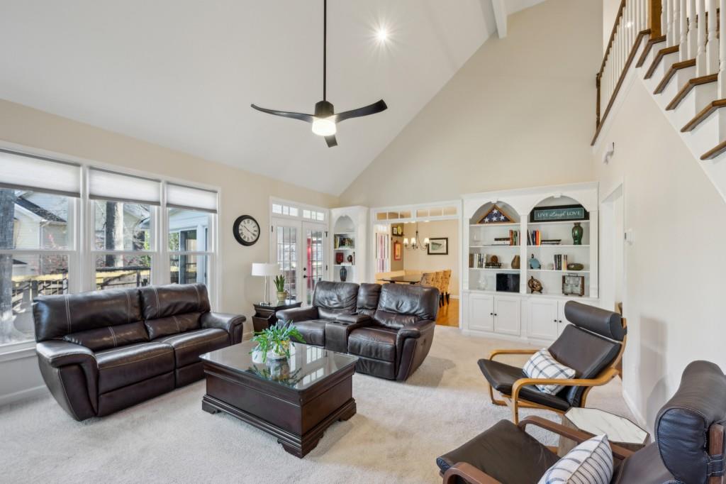 2614 Willow Cove