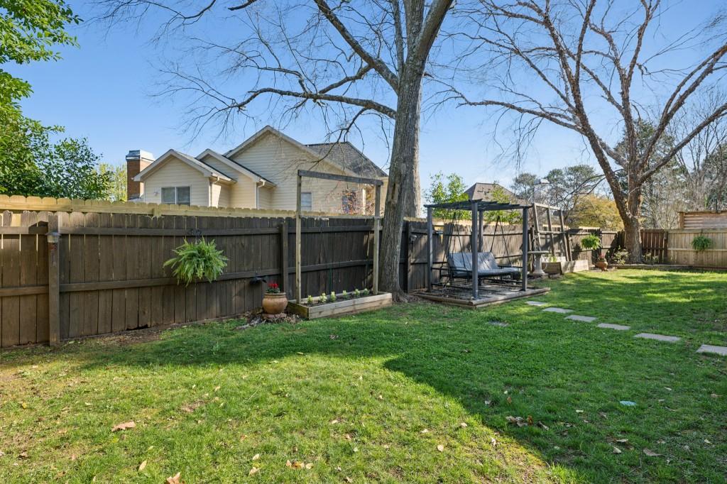 2614 Willow Cove